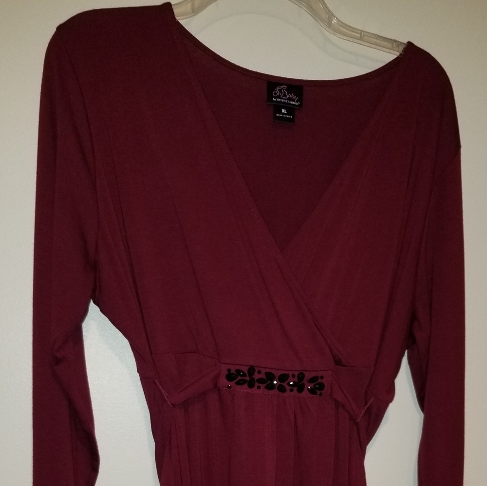 Super soft Jewel Detailed Maternity Top